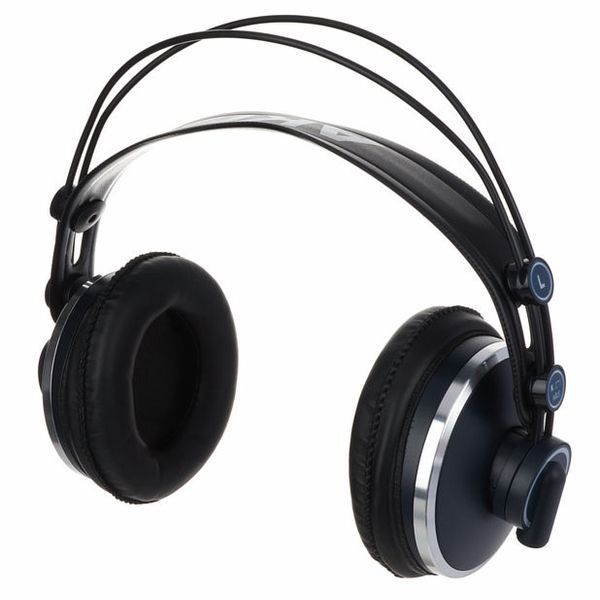 AKG K-271 MKII