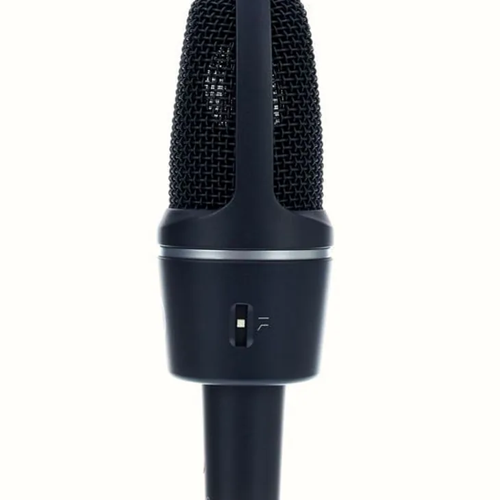 AKG C3000 Review: Buying guide and verdict