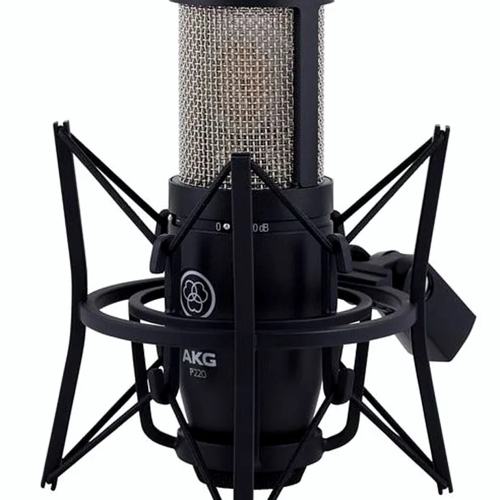 AKG P220 Review: Impressions from daily use