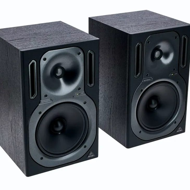 Behringer B2031A Truth Review: Under the microscope: details and soundstage