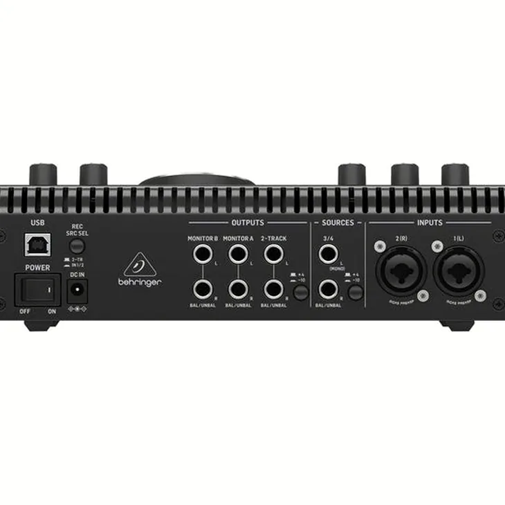 Behringer Studio L Review: Closer look