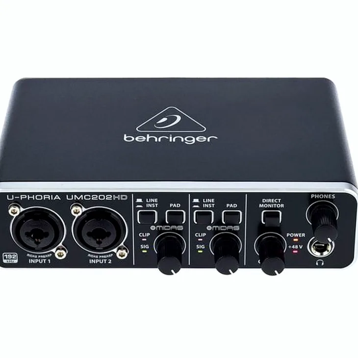 Behringer U-Phoria UMC202HD Review: Hit or miss?