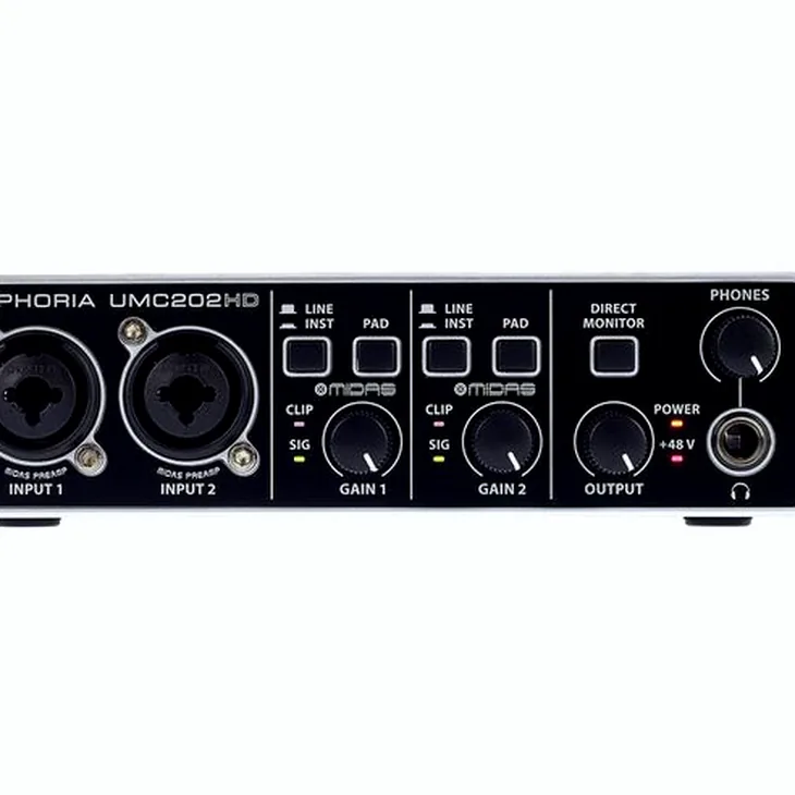 Behringer U-Phoria UMC202HD Review: Hit or miss?