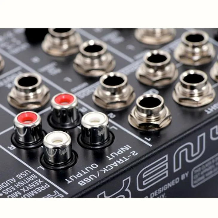 Behringer Xenyx X1204 USB Review: Still worth buying?