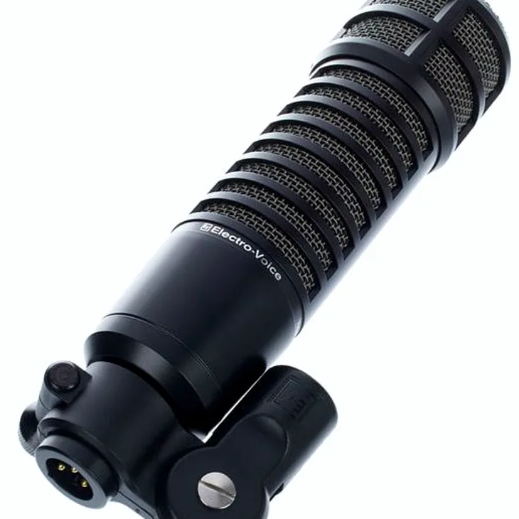 EV RE320 Review: Complete breakdown of capabilities