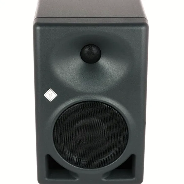 Neumann KH 120 II Review: Build quality, cabinet, and sound