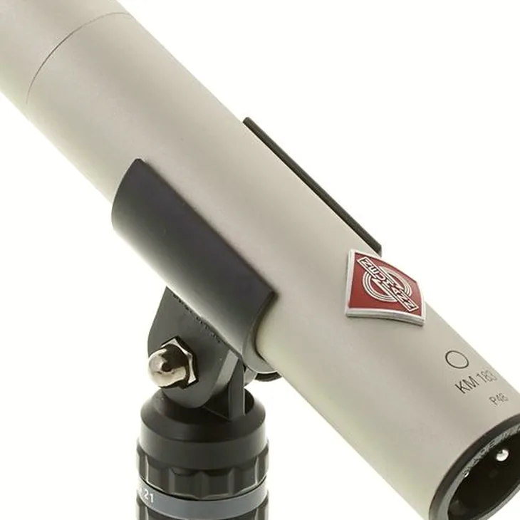Neumann KM183 Review: Frequency response and performance analysis