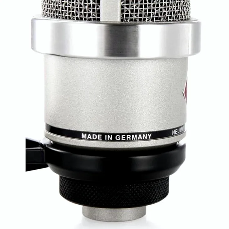 Neumann TLM 102 Review: Sound quality and precision test