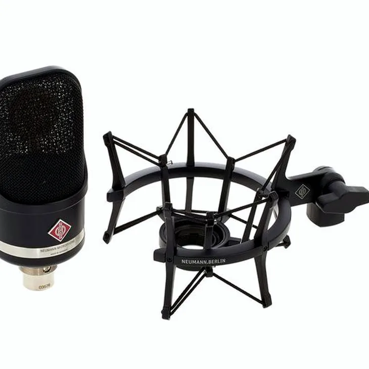 Neumann TLM 107 bk Studio Set Review: Impressions from daily use