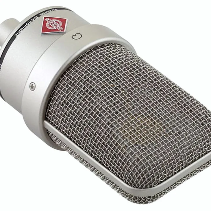 Neumann TLM 49 Review: Frequency response and performance analysis