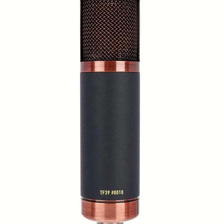 Telefunken TF39 Review: Build quality check