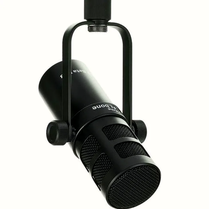 the t.bone MB 7 Beta USB Review: Checking reliability in the mix