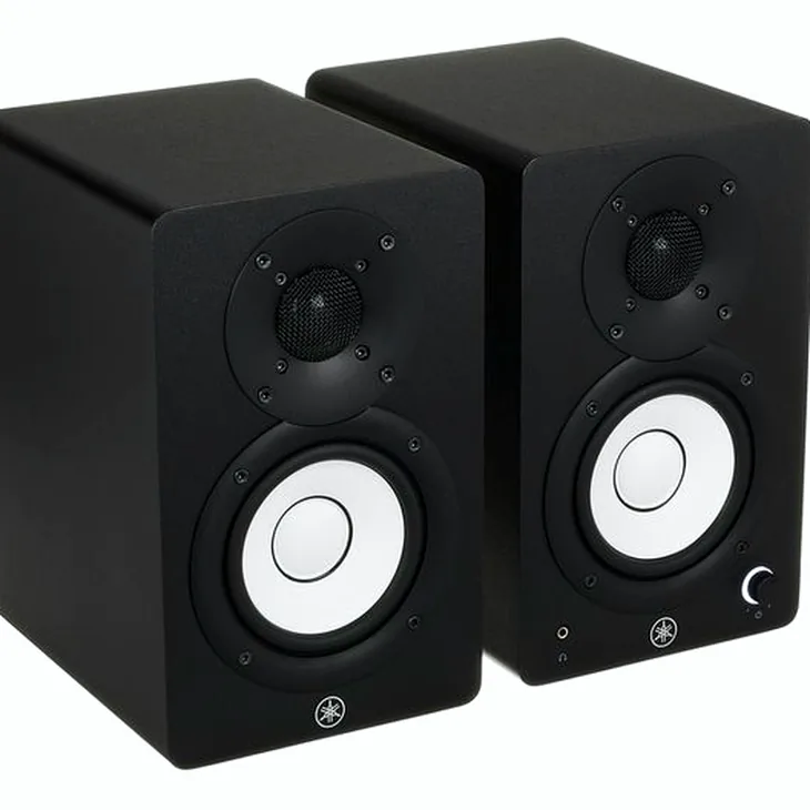 Yamaha HS 4 Review: Expert sound analysis
