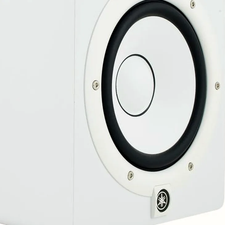 Yamaha HS 7 W Review: A good monitor choice for 2026?